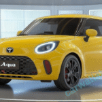 Toyota Aqua Hybrid: 35 km/l माइलेज वाली छोटी कार, जो ₹11 लाख में EV को टक्कर देगी