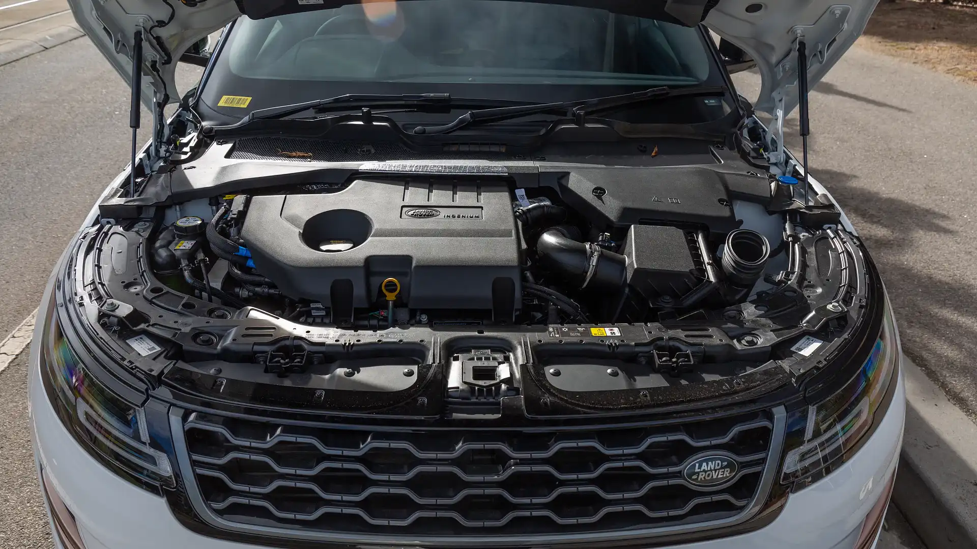 2021 Range Rover Evoque R-Dynamic SE D200 review